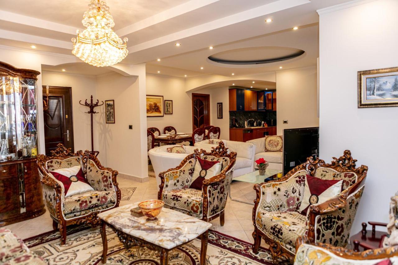 Spacious City Paradise - 3Br Apt In The Heart Of טיראנה מראה חיצוני תמונה